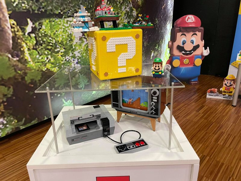 LEGO-NES-Nintendo-64-Super-Mario  