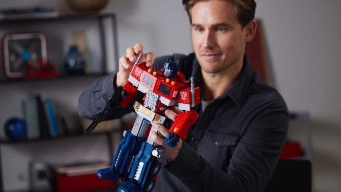 10302_LEGO Transformer Optimus Prime Hasbro