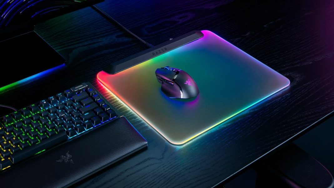 Razer Firefly V2 Pro